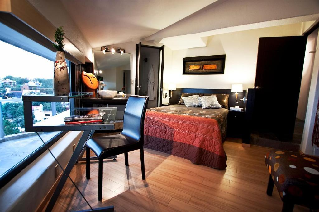 Aztic Hotel And Executive Suites Mexico City Exterior photo
